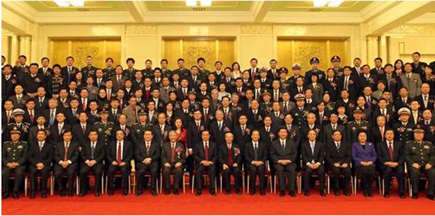 乐鱼登录平台部“长江学者”特聘教授